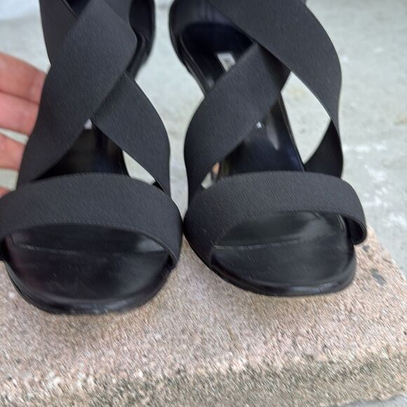 Manolo Blahnik elastic strappy sandals - Picture 5 of 9
